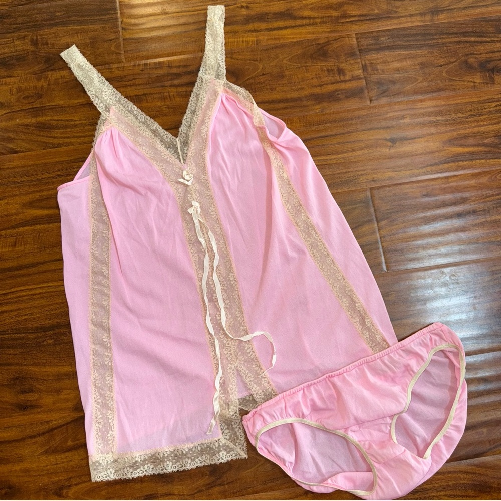 Vintage Kayser Pink Chamise Lingerie Top and Panties Set Medium Lace Nylon